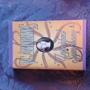 VC Andrews Unfinished Symphony Keyhole Cover